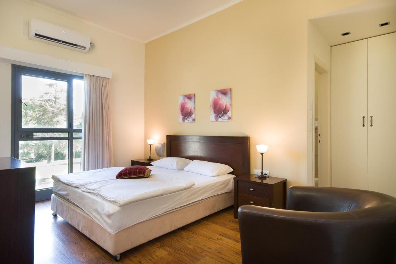 Zohar Badeshe Hotel Daliyya Екстериор снимка