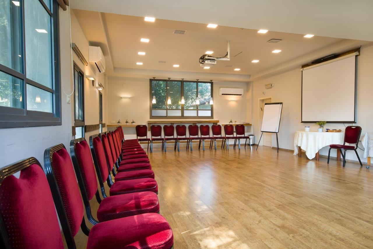 Zohar Badeshe Hotel Daliyya Екстериор снимка